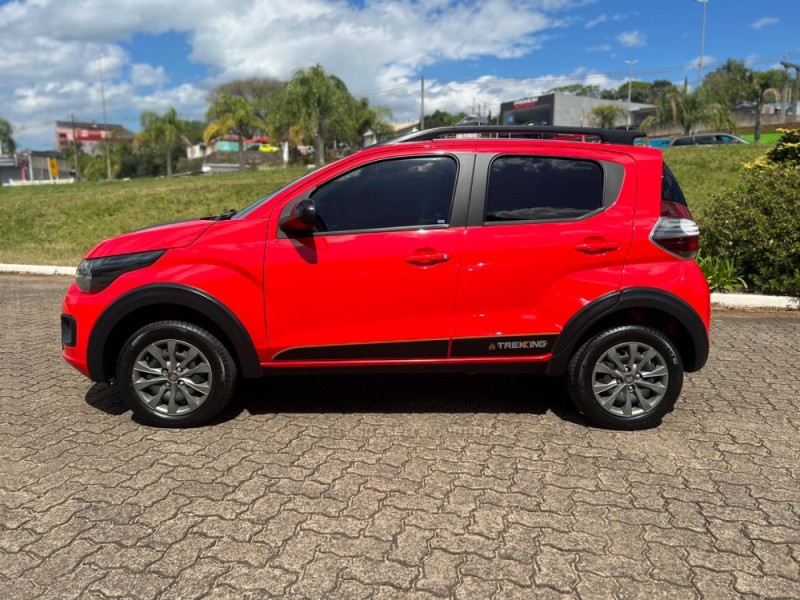MOBI 1.0 TREKKING 8V FLEX 4P MANUAL - 2024 - NOVA PETRóPOLIS