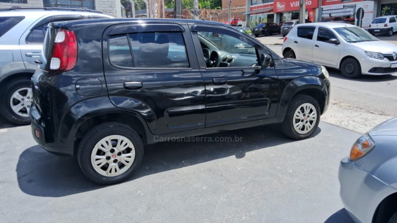 UNO  - 2011 - CAXIAS DO SUL