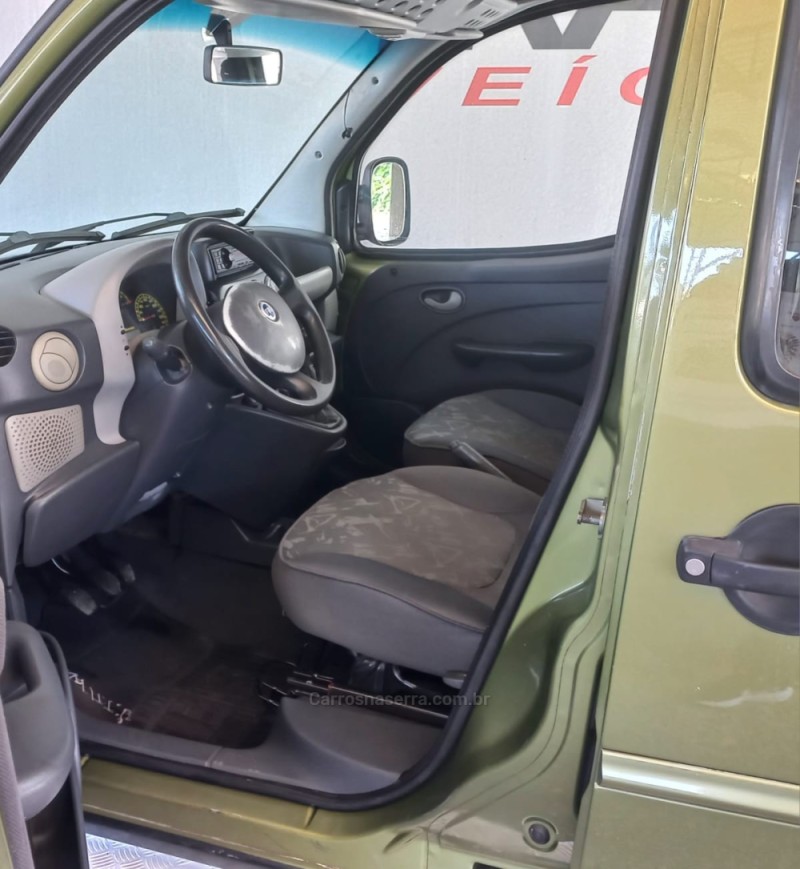 DOBLÓ 1.8 MPI ADVENTURE 8V GASOLINA 4P MANUAL - 2004 - CAXIAS DO SUL