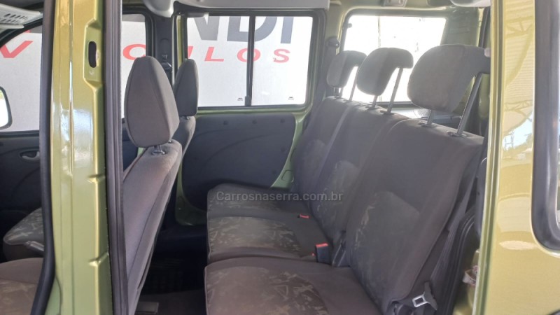 DOBLÓ 1.8 MPI ADVENTURE 8V GASOLINA 4P MANUAL - 2004 - CAXIAS DO SUL