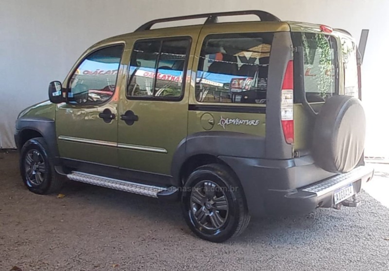 DOBLÓ 1.8 MPI ADVENTURE 8V GASOLINA 4P MANUAL - 2004 - CAXIAS DO SUL