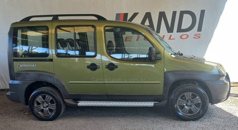 DOBLÓ 1.8 MPI ADVENTURE 8V GASOLINA 4P MANUAL - 2004 - CAXIAS DO SUL