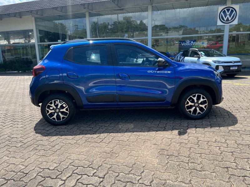 KWID 1.0 12V OUTSIDER FLEX 4P MANUAL - 2023 - NOVA PETRóPOLIS