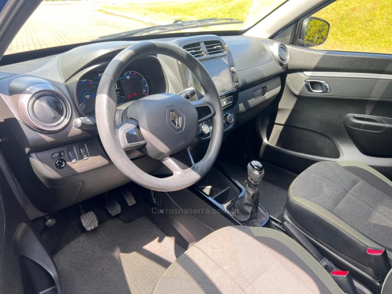 KWID 1.0 12V OUTSIDER FLEX 4P MANUAL - 2023 - NOVA PETRóPOLIS