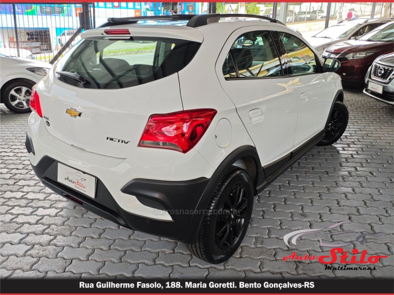 ONIX 1.4 MPFI ACTIV 8V FLEX 4P MANUAL - 2019 - BENTO GONçALVES