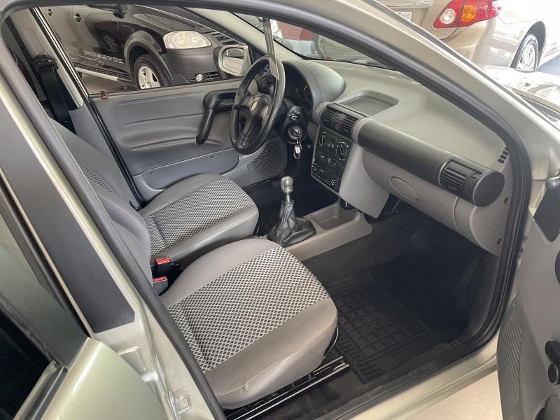 CLASSIC 1.0 MPFI LS 8V FLEX 4P MANUAL - 2011 - CAXIAS DO SUL