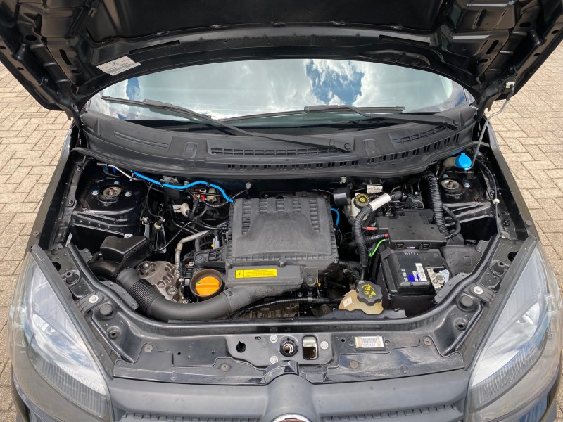 UNO 1.0 FIREFLY FLEX ATTRACTIVE 4P MANUAL - 2018 - CAXIAS DO SUL