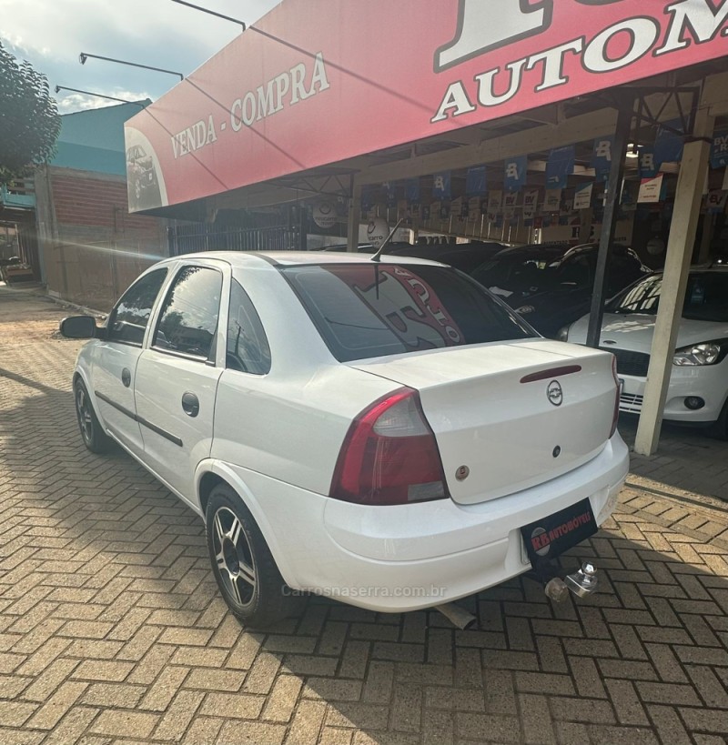 CORSA 1.0 MPFI SEDAN 8V GASOLINA 4P MANUAL - 2003 - PAROBé