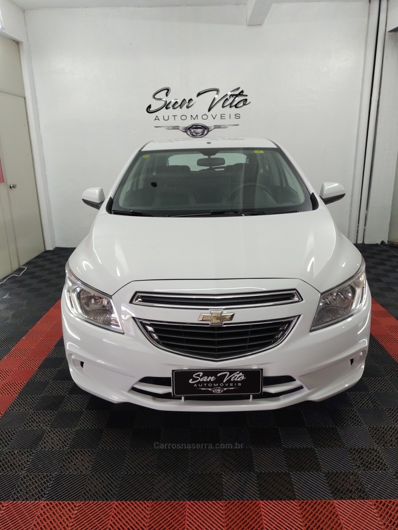 ONIX 1.0 LT 12V FLEX 4P MANUAL - 2015 - CAXIAS DO SUL