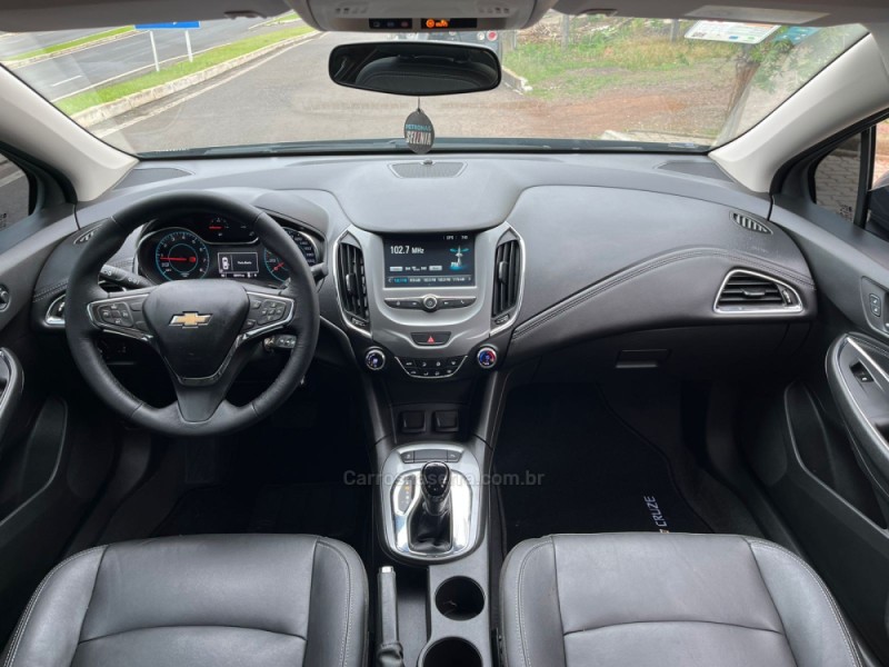 CRUZE 1.4 TURBO LT 16V FLEX 4P AUTOMÁTICO - 2017 - DOIS IRMãOS