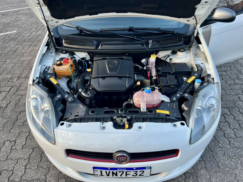 BRAVO 1.8 SPORTING 16V FLEX 4P MANUAL - 2014 - CAXIAS DO SUL