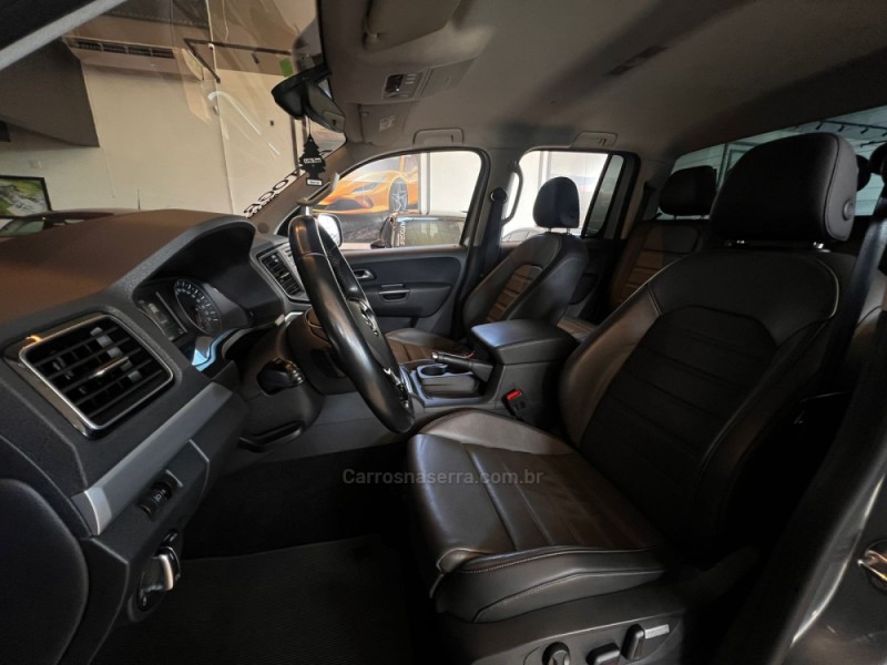 AMAROK 3.0 V6 TDI HIGHLINE CD DIESEL 4MOTION AUTOMÁTICO - 2022 - CAMPO BOM