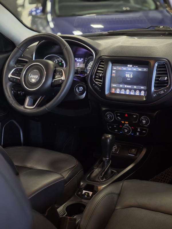 COMPASS 2.0 16V FLEX LONGITUDE AUTOMÁTICO - 2018 - CAXIAS DO SUL