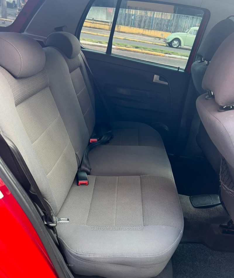 CROSSFOX 1.6 MI FLEX 8V 4P MANUAL - 2008 - PAROBé