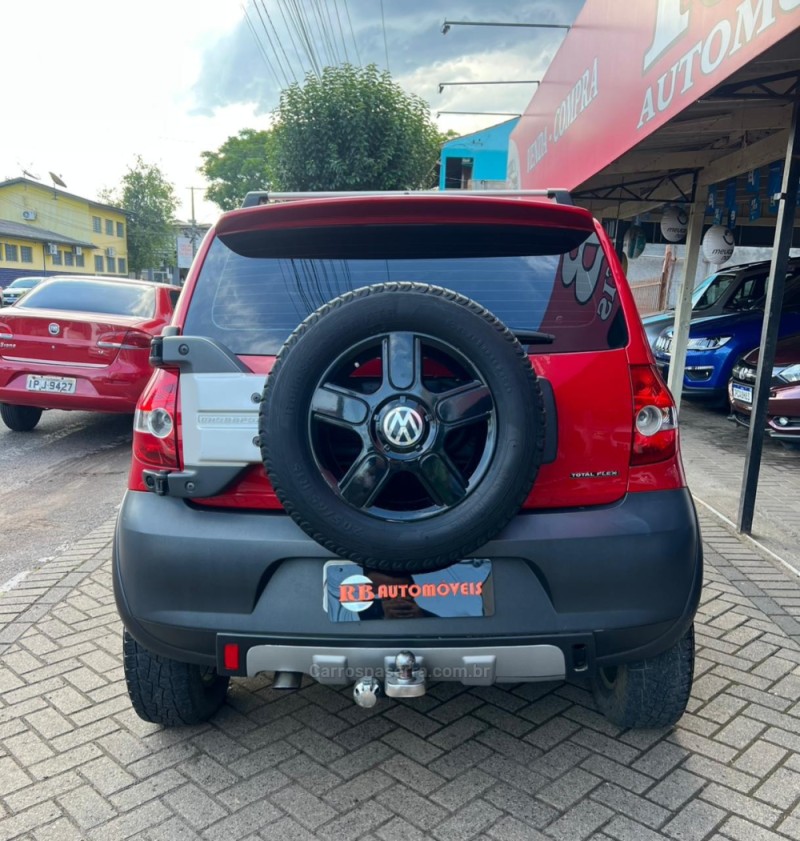 CROSSFOX 1.6 MI FLEX 8V 4P MANUAL - 2008 - PAROBé