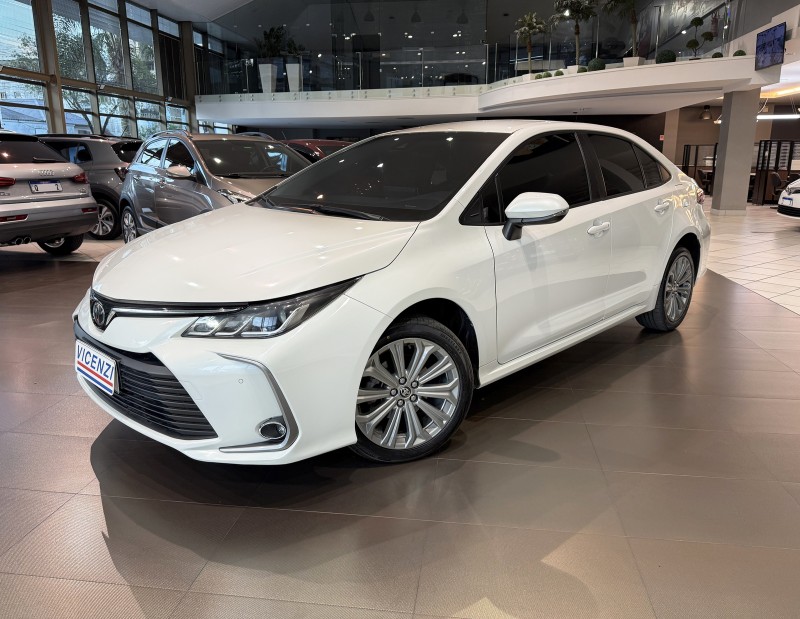 COROLLA 2.0 XEI 16V FLEX 4P AUTOMÁTICO - 2023 - FARROUPILHA