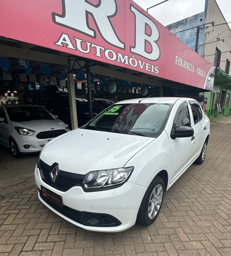 LOGAN 1.0 AUTHENTIQUE 16V FLEX 4P MANUAL - 2015 - PAROBé