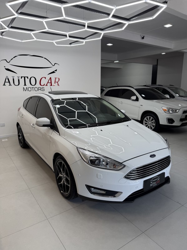 FOCUS 2.0 TITANIUM PLUS HATCH 16V FLEX 4P AUTO - 2018 - CAXIAS DO SUL