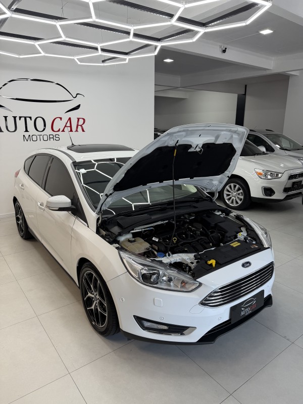 FOCUS 2.0 TITANIUM PLUS HATCH 16V FLEX 4P AUTO - 2018 - CAXIAS DO SUL
