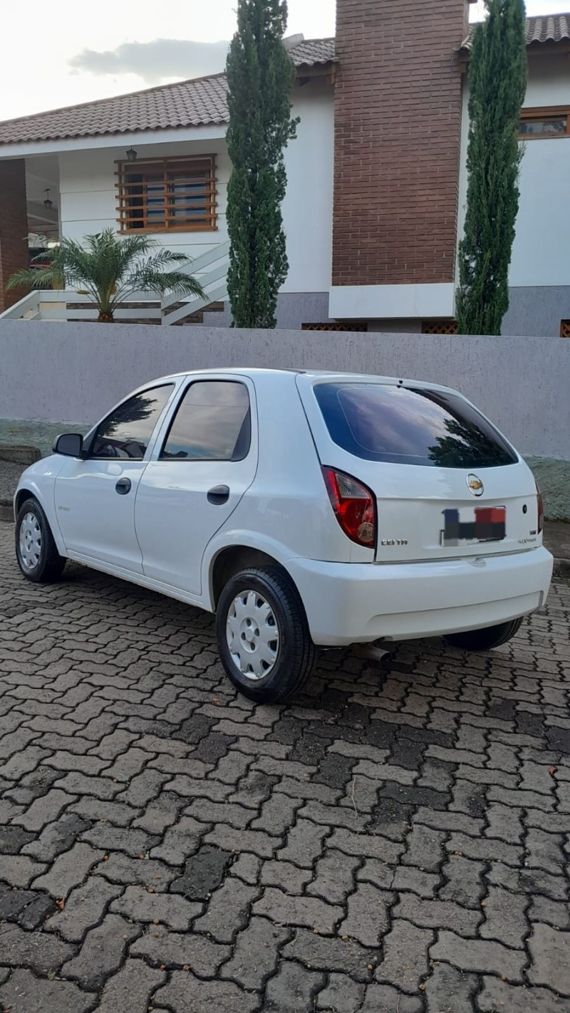 CELTA 1.0 MPFI VHC 8V GASOLINA 4P MANUAL - 2007 - ESTRELA