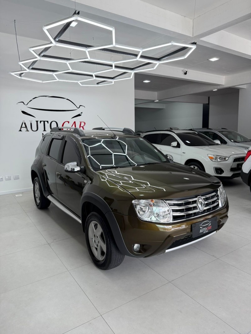 DUSTER 2.0 DYNAMIQUE 4X2 16V FLEX 4P AUTOMÁTICO - 2015 - CAXIAS DO SUL