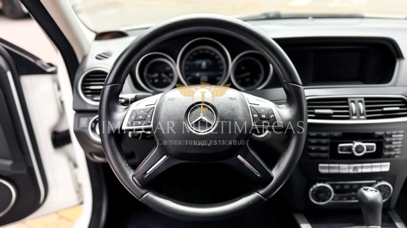 C 180 1.6 CGI SPORT 16V TURBO GASOLINA 4P AUTOMÁTICO - 2014 - NOVO HAMBURGO