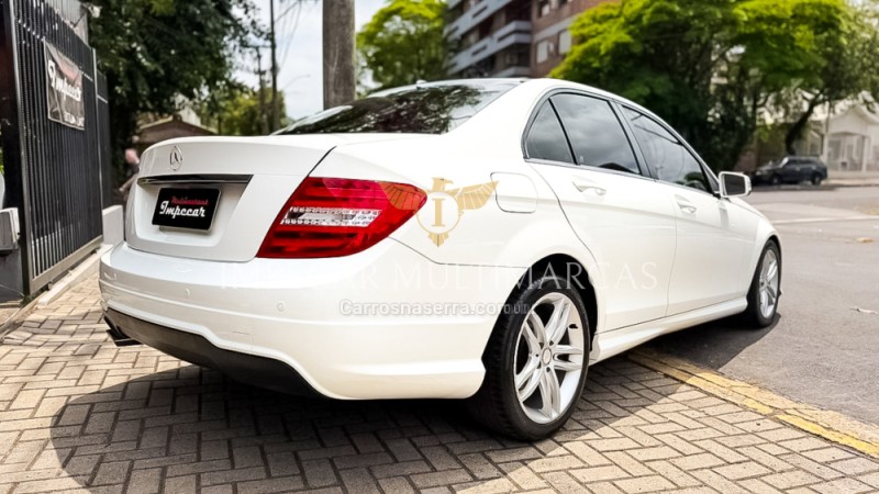 C 180 1.6 CGI SPORT 16V TURBO GASOLINA 4P AUTOMÁTICO - 2014 - NOVO HAMBURGO