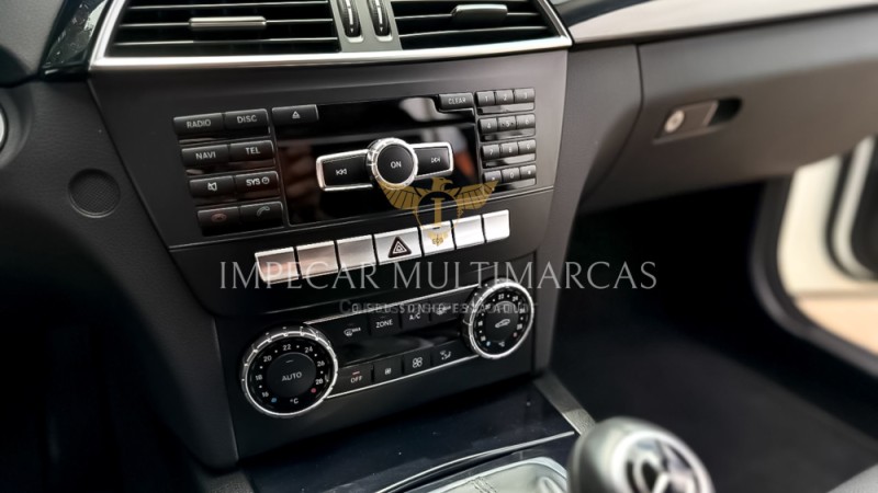C 180 1.6 CGI SPORT 16V TURBO GASOLINA 4P AUTOMÁTICO - 2014 - NOVO HAMBURGO