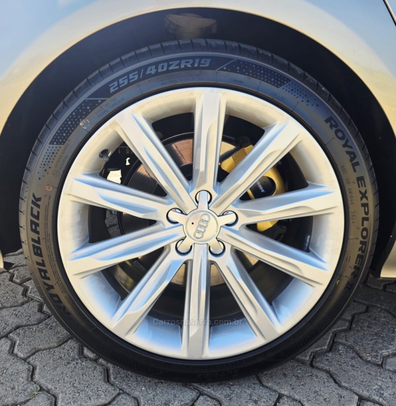 A7 3.0 TFSI SPORTBACK GASOLINA 4P S-TRONIC - 2011 - LAJEADO