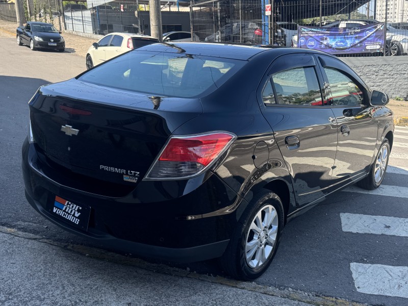 PRISMA 1.4 MPFI LTZ 8V FLEX 4P MANUAL - 2014 - CAXIAS DO SUL