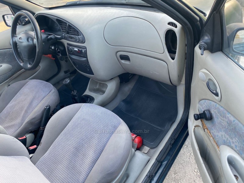 FIESTA 1.3 MPI CLX 8V GASOLINA 4P MANUAL - 1998 - CAXIAS DO SUL