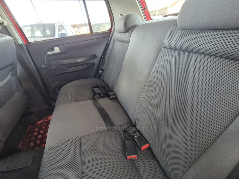 FOX 1.0 ITREND 8V FLEX 4P MANUAL - 2009 - CAXIAS DO SUL