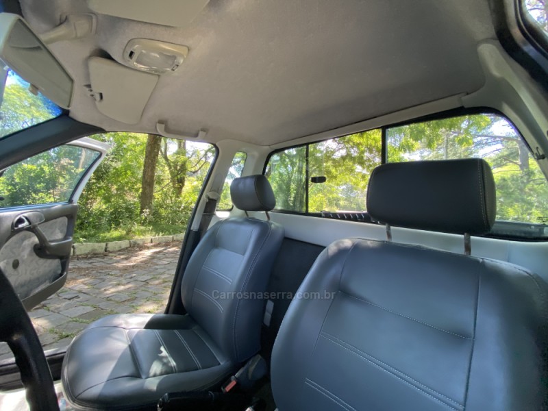 SAVEIRO 1.6 MI CITY CS 8V FLEX 2P MANUAL G.III - 2003 - NOVA PRATA