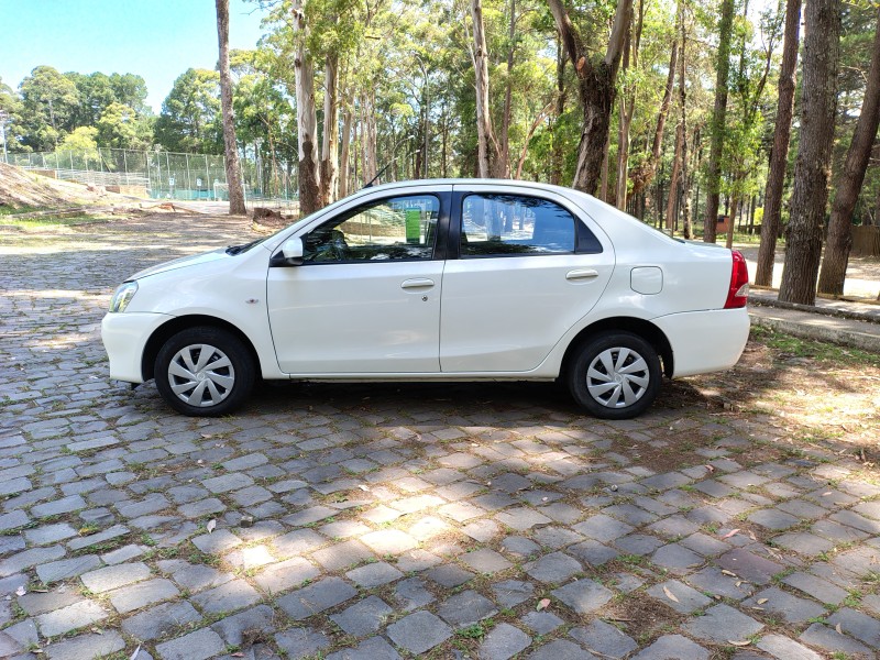 ETIOS 1.5 XS 16V FLEX 4P MANUAL - 2017 - CAXIAS DO SUL