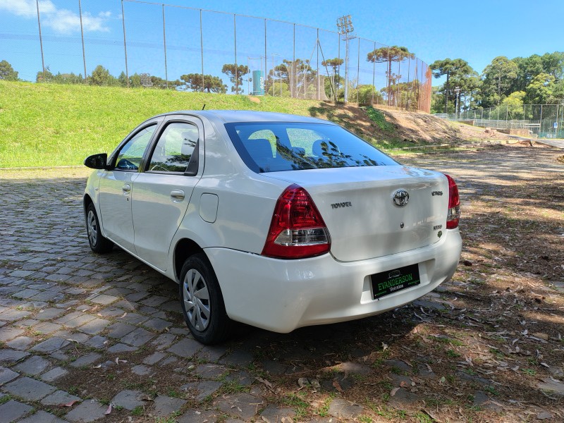 ETIOS 1.5 XS 16V FLEX 4P MANUAL - 2017 - CAXIAS DO SUL