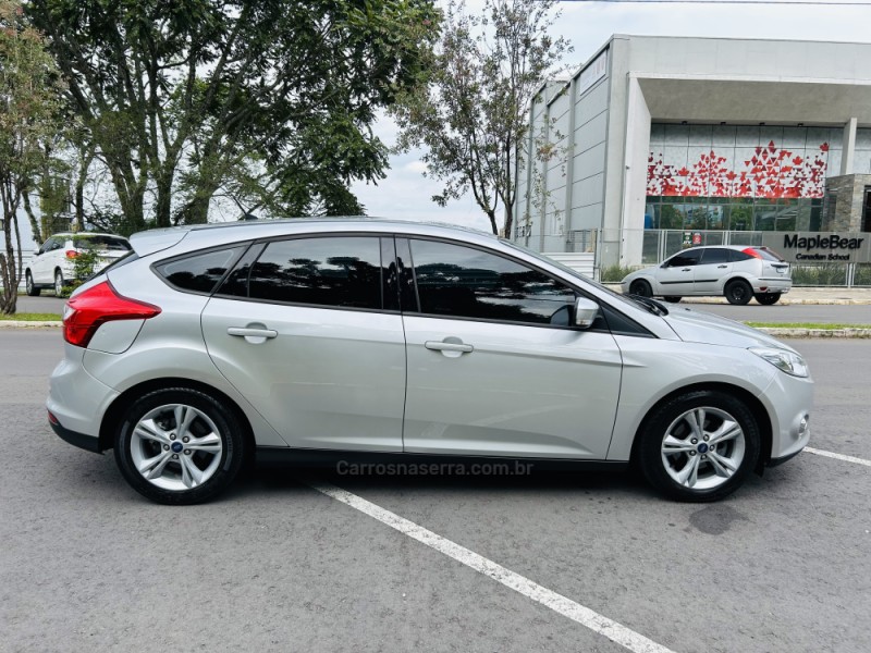 FOCUS 1.6 SE HATCH 16V FLEX 4P AUTOMÁTICO - 2015 - BENTO GONçALVES