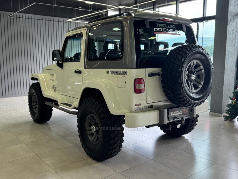 T4 3.2 TGV 4X4 16V TURBO DIESEL 2P MANUAL - 2013 - DOIS IRMãOS