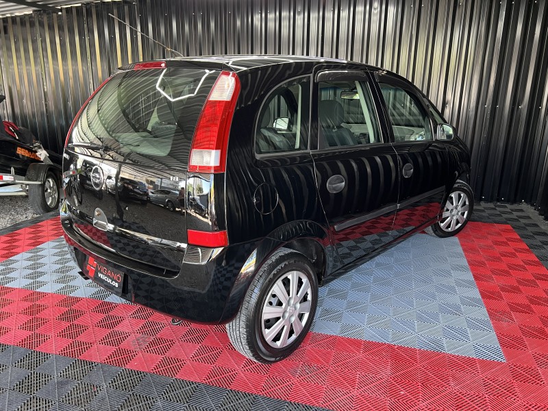 MERIVA 1.8 MPFI CD 8V GASOLINA 4P MANUAL - 2004 - CAXIAS DO SUL