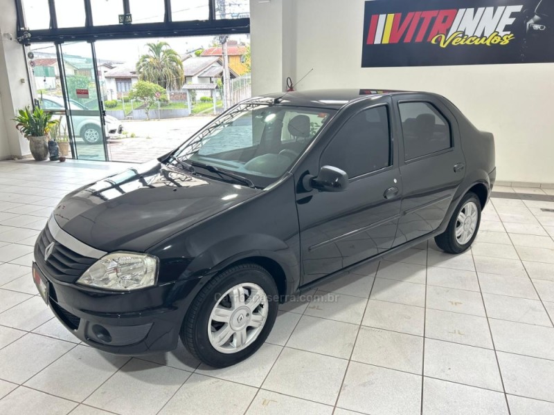 logan 1.6 expression 16v flex 4p automatico 2013 caxias do sul