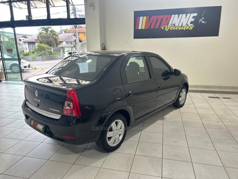 LOGAN 1.6 EXPRESSION 16V FLEX 4P AUTOMÁTICO - 2013 - CAXIAS DO SUL