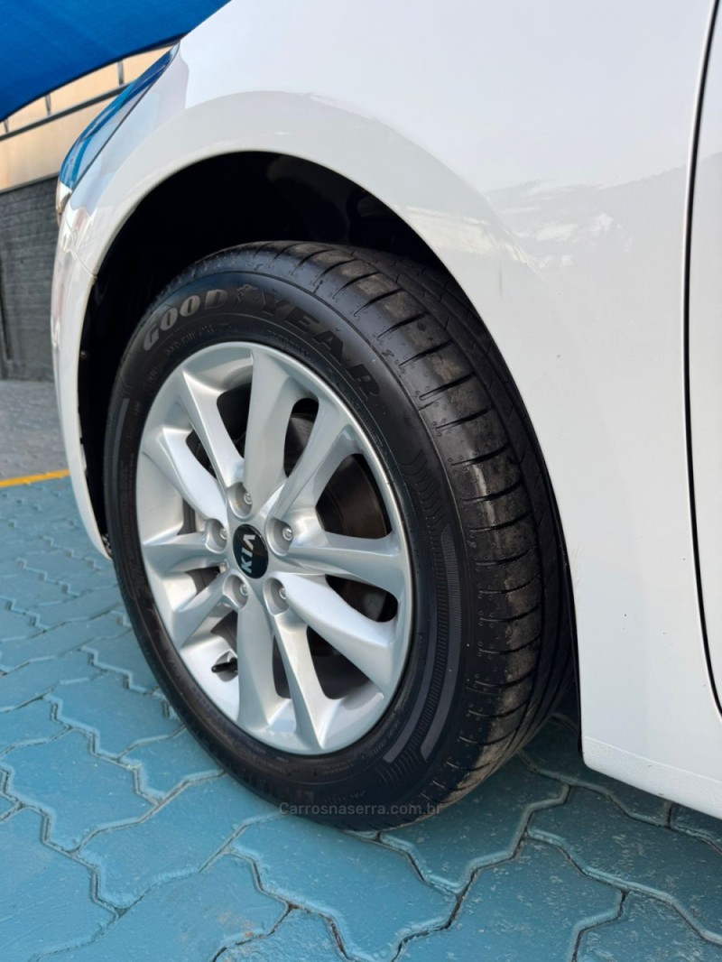 CERATO 1.6 16V SX4 GASOLINA 4P AUTOMÁTICO - 2018 - ESTâNCIA VELHA