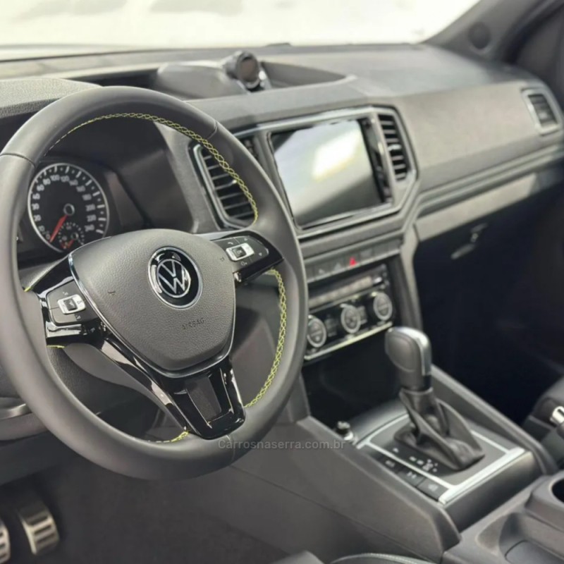 AMAROK 3.0 V6 EXTREME CD DIESEL 4X4 AT 4P AUTOMÁTICO - 2025 - BENTO GONçALVES