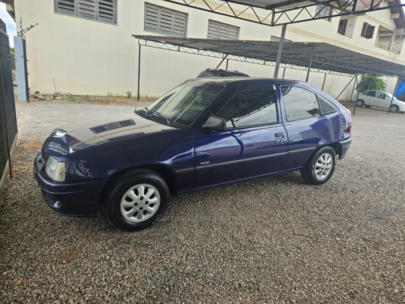 kadett 1.8 efi sl 8v gasolina 2p manual 1996 veranopolis