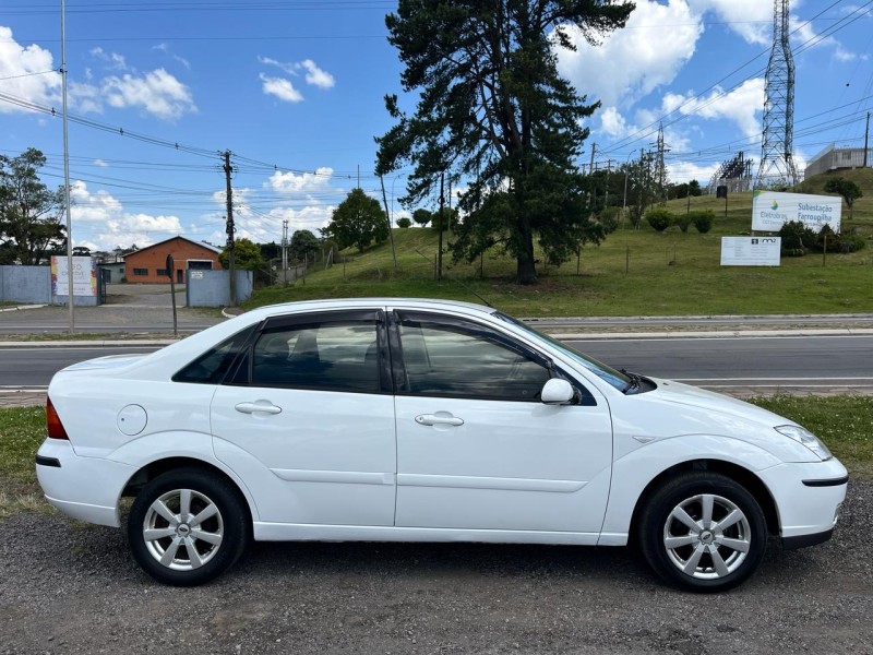 focus 1.6 glx sedan 8v gasolina 4p manual 2005 farroupilha