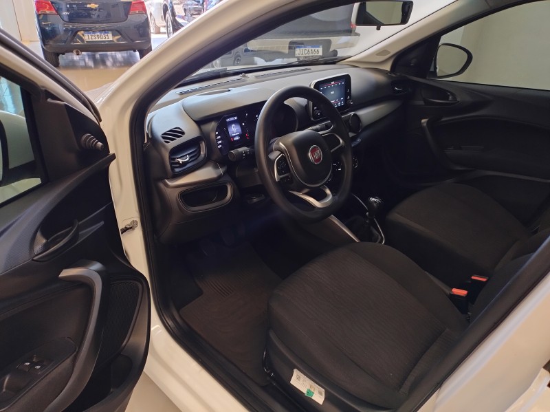 CRONOS 1.3 DRIVE 8V FLEX 4P MANUAL - 2018 - BENTO GONçALVES