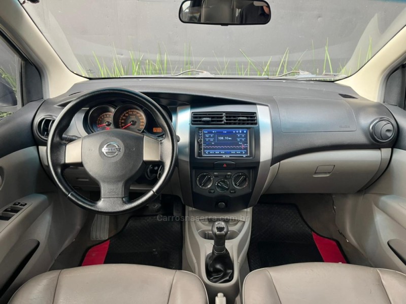 LIVINA 1.6 S 16V FLEX 4P MANUAL - 2011 - TORRES