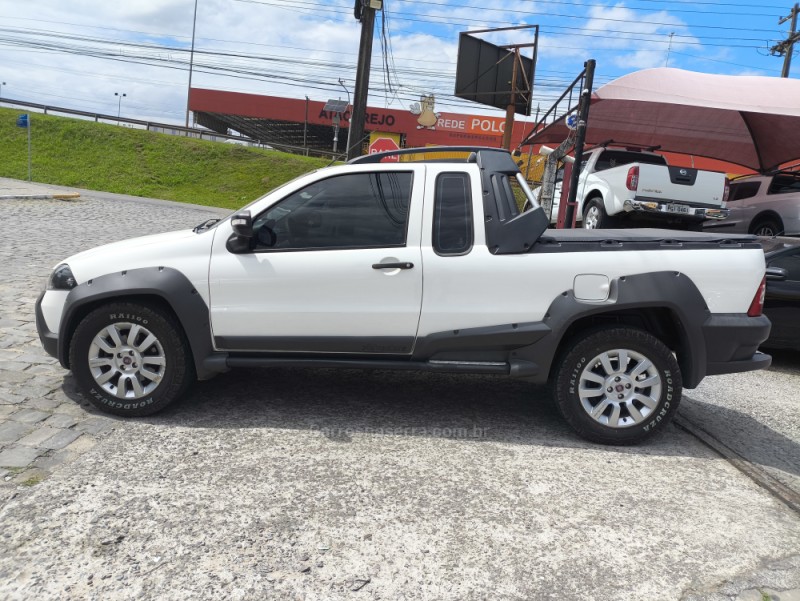 STRADA 1.8 MPI ADVENTURE CD 8V FLEX 2P MANUAL - 2013 - FARROUPILHA