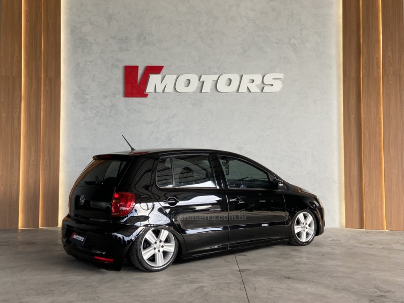 FOX 1.0 MI TREND 8V FLEX 4P MANUAL - 2011 - PAROBé