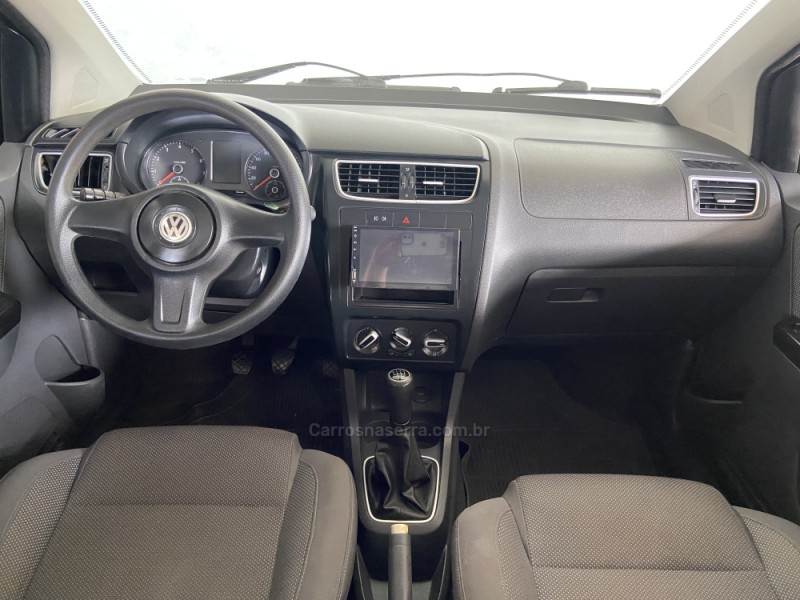 FOX 1.0 MI TREND 8V FLEX 4P MANUAL - 2011 - PAROBé