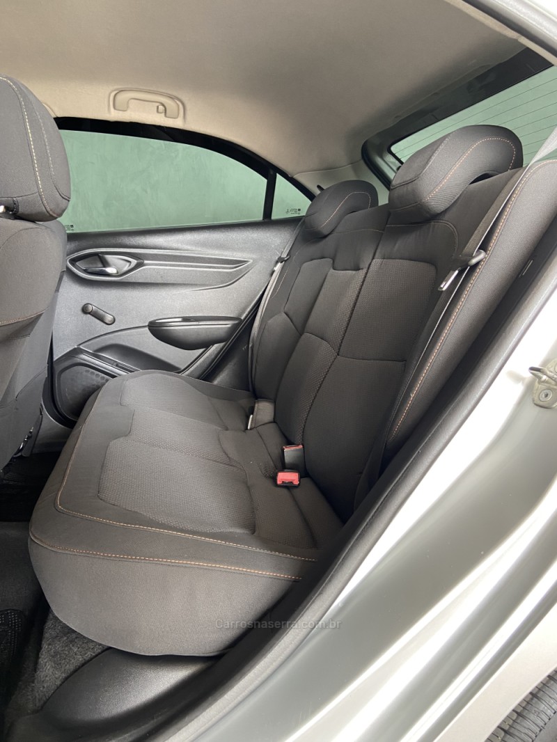 ONIX 1.0 MPFI LT 8V FLEX 4P MANUAL - 2015 - PAROBé